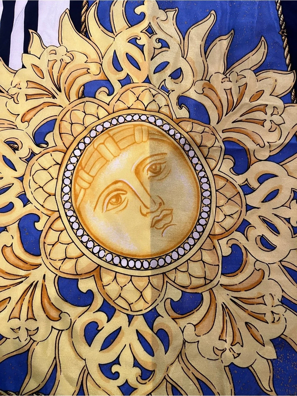 Vintage Oscar de la Renta blue and Gold Sunburst Silk Scarf. Total 90s!